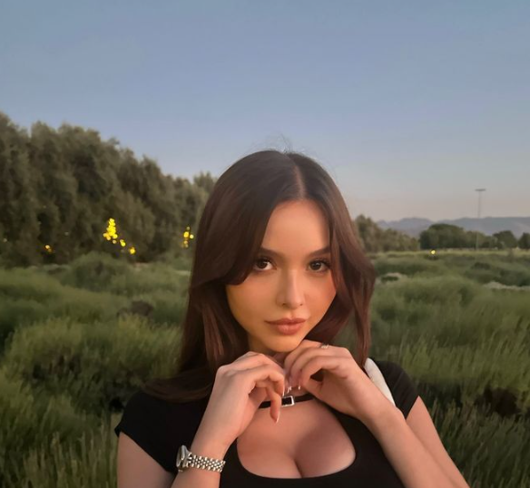 Sophie Mudd OnlyFans